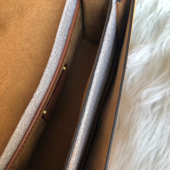 Coach Beat Crossbody ClutchColorblock Blush/Natural Glovetanned /Suede C2697 - Picture 8 of 11